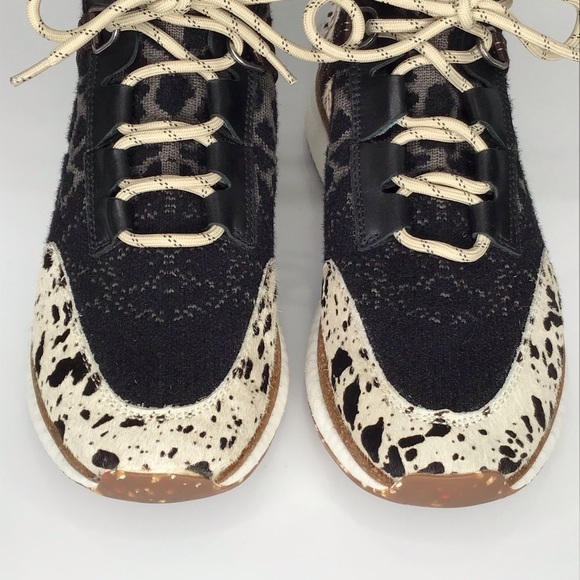 OTBT Hybird in Animal Print High Top Sneakers Size 9. - Picture 8 of 10
